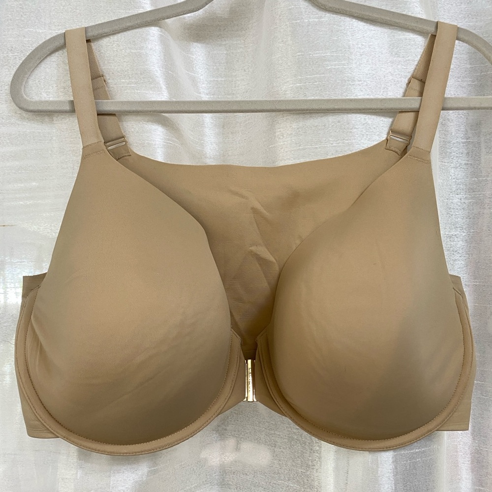 Cacique Lane Bryant front-close bra 40F